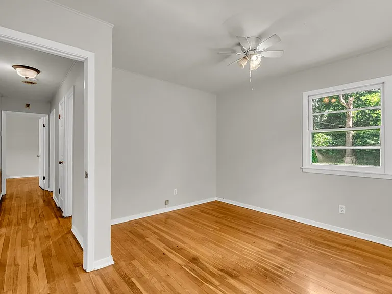 706 Cypress St — Photo 14