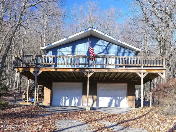 417 Lake Dr, Nesquehoning, PA 18240