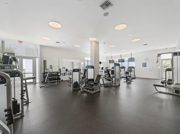 300 S Australian Avenue #105, West Palm Beach, FL 33401