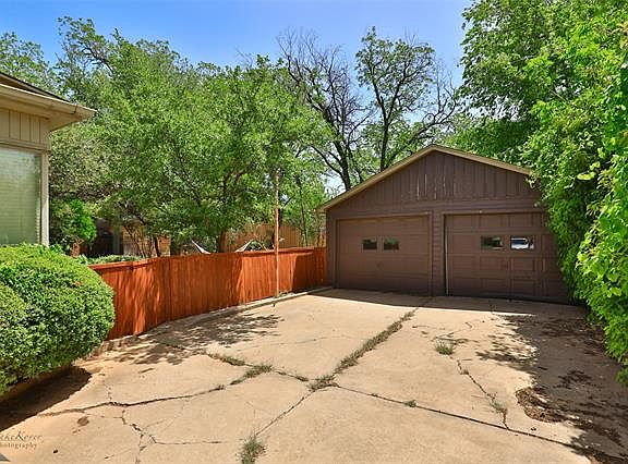 4th image of 1817 Belmont Blvd