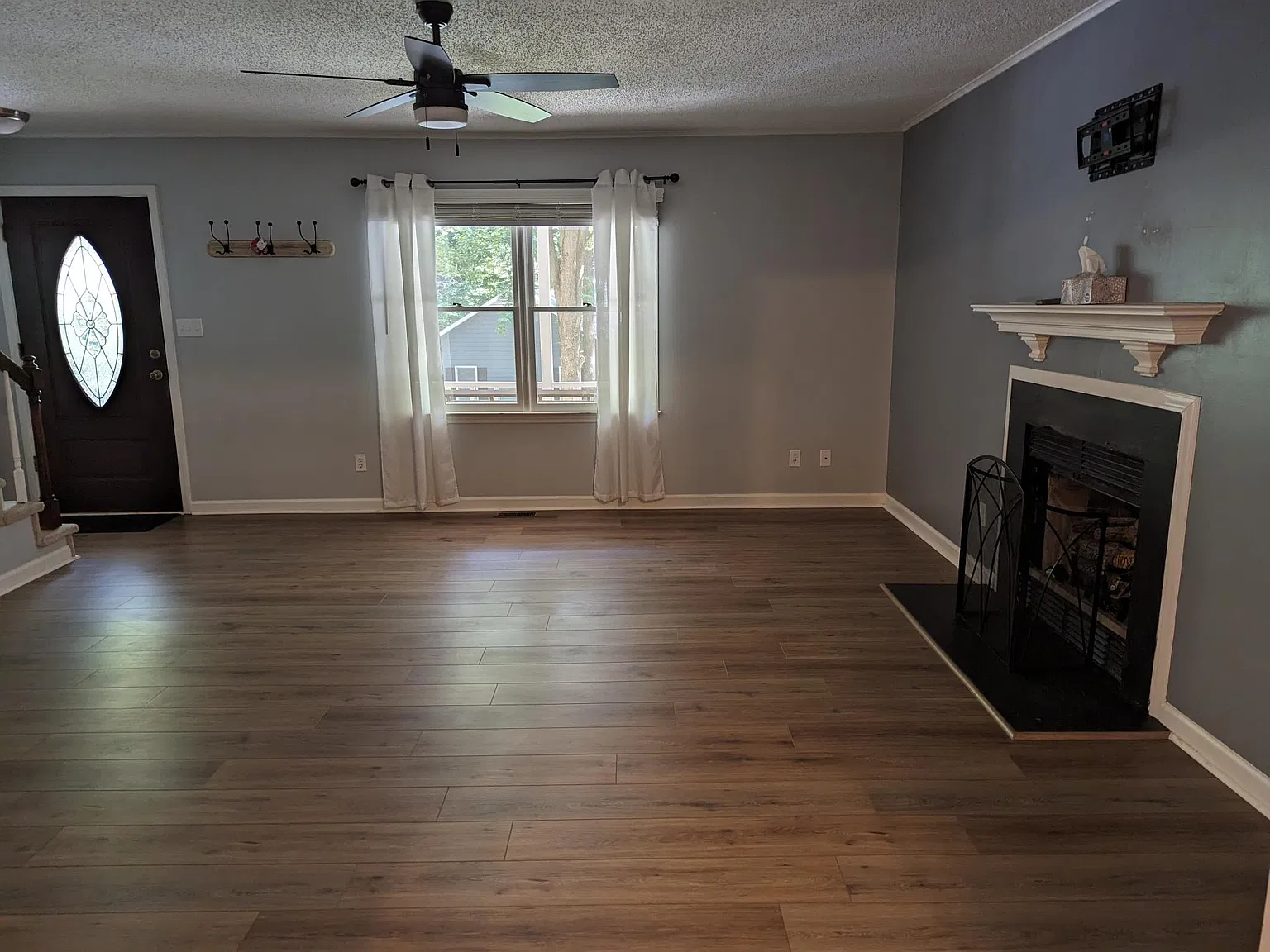 3 bed, 1558 sqft, $2,000 — Photo 3