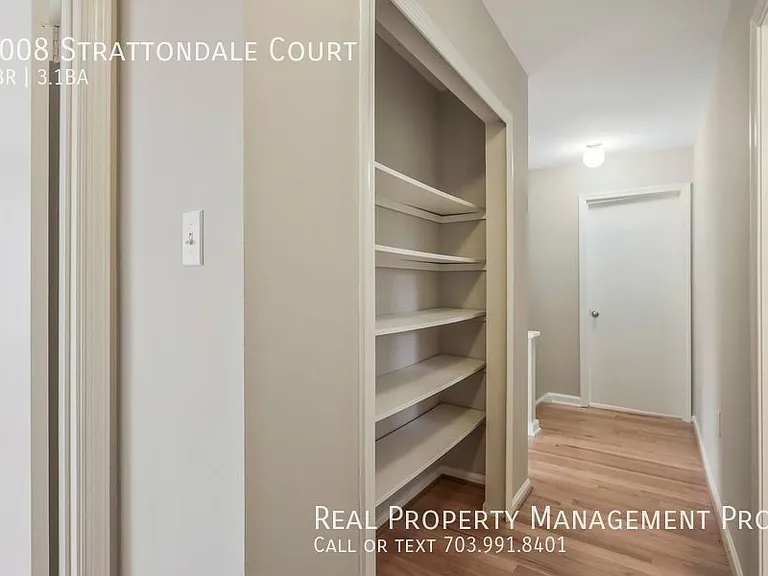 9008 Strattondale Ct — Photo 35