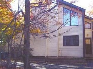 8145 Pecan Ter, Tobyhanna, PA