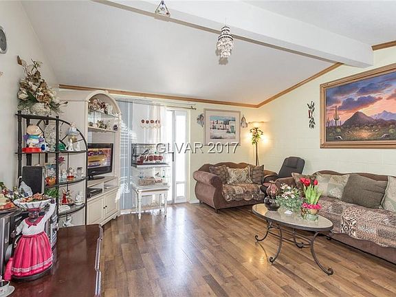 4th image of 2250 Natalie Ave