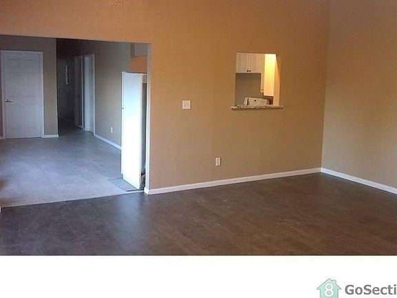 5th image of 1300 NW 13th Ave APT A