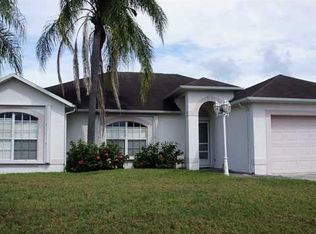 937 SW Bayshore Blvd, Port Saint Lucie, FL 34983