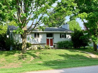 620 Quail Ridge Dr, Traverse City, MI 49686