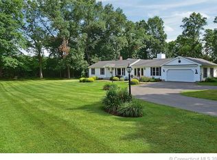 136 Daisy Ln, Durham, CT 06422
