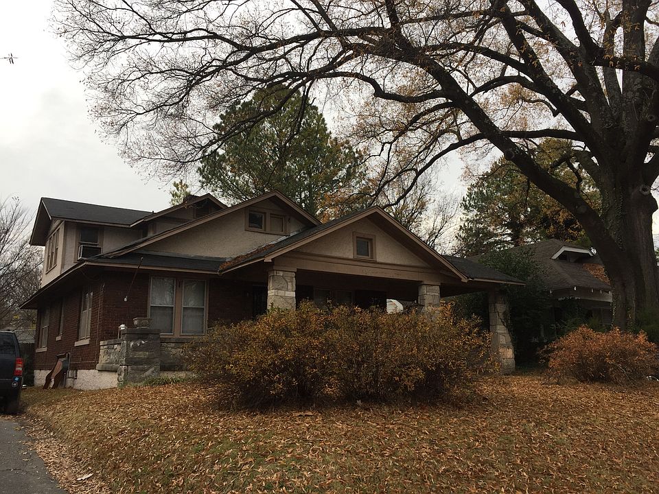 1st image of 703 N McLean Blvd
