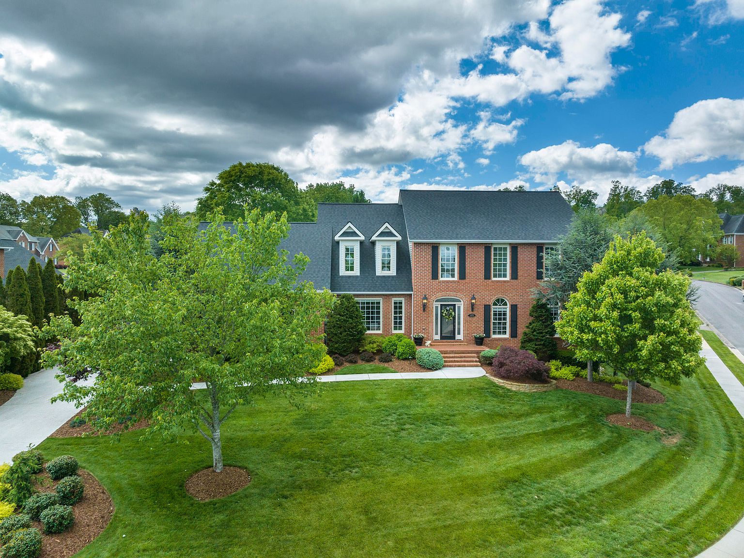 105 Reed Cir, Johnson City, TN 37601 Zillow