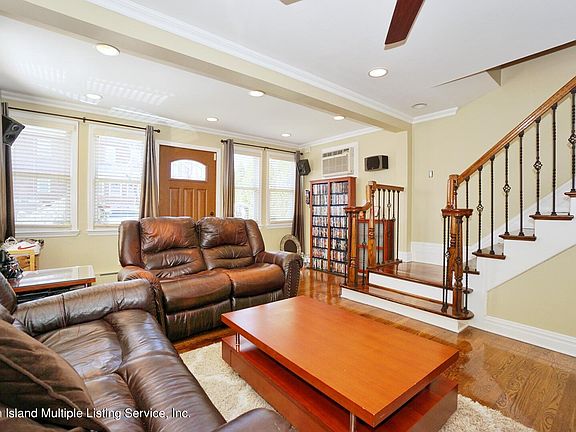 5th image of 52 Grant Pl