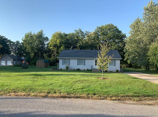 1314 Grove Dr, Fort Wayne, IN 46825