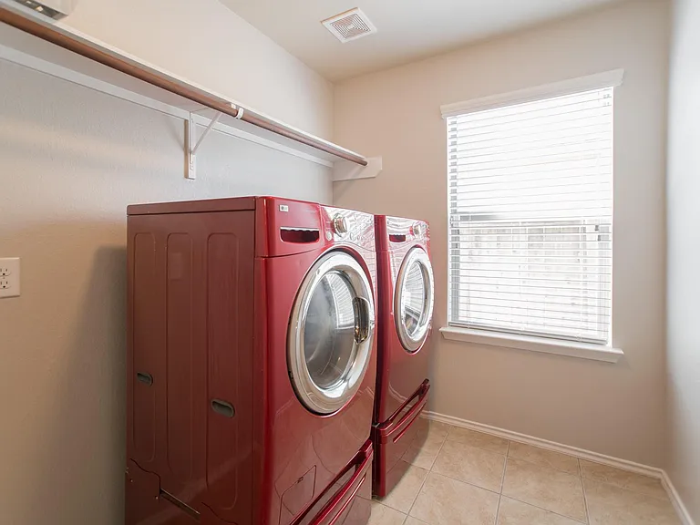 7247 Basque Country Dr — Photo 31