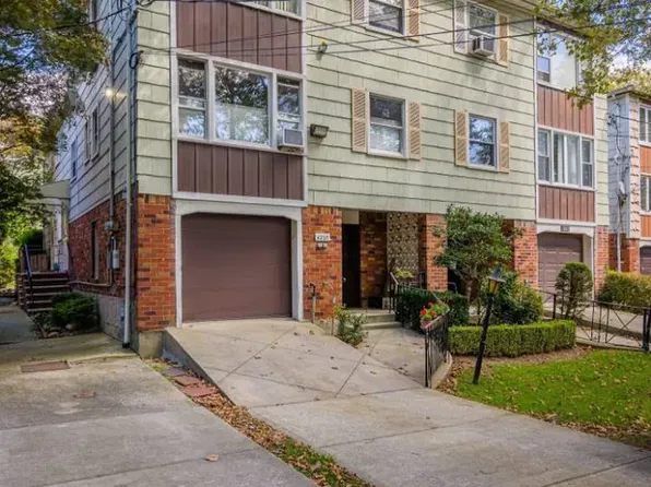 1269 East 70th Street image 1 of 16