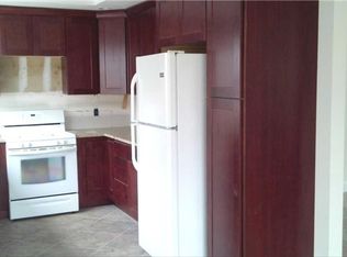 655 W Penn St, Long Beach, NY 11561