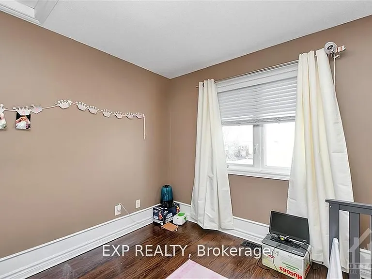 535 Salzburg Dr — Photo 19