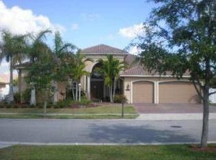 1252 NW 137th Ave, Pembroke Pines, FL 33028