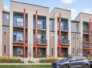 7040 W Alaska Dr, Lakewood, CO 80226