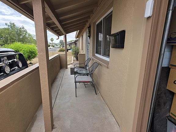 3rd image of 14008 N 37TH Place
