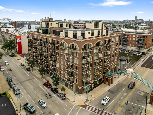 102 N Water St Unit 302, Milwaukee, WI 53202