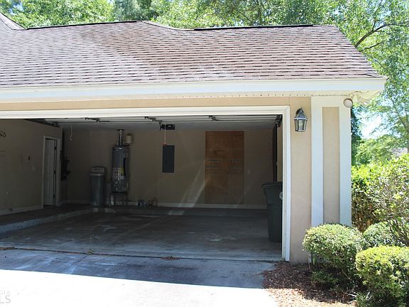 3rd image of 203 Carrington Way
