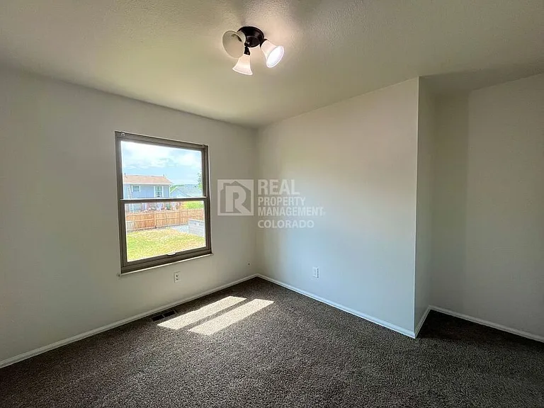 9387 W Eastman Pl — Photo 12