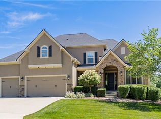 9445 W 157th Pl, Overland Park, KS 66221
