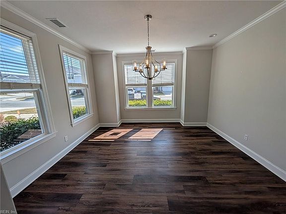 4th image of 4644 Longleaf Pl