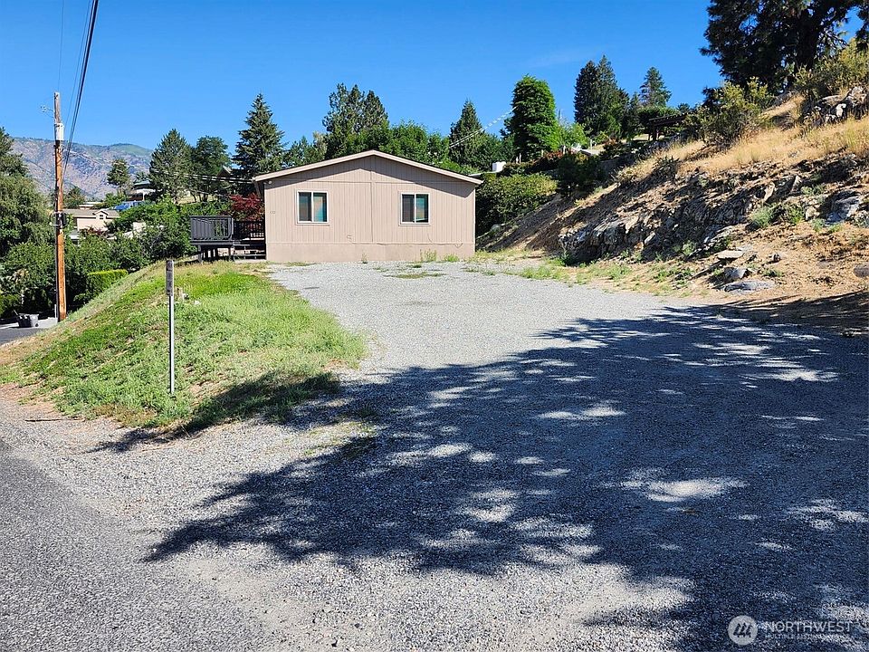 1st image of 130 Olive Avenue