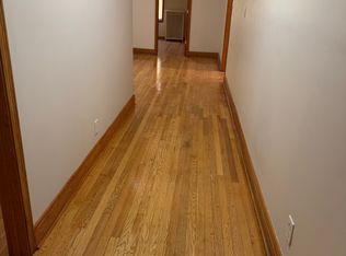 2415 W North Shore Ave #2E, Chicago, IL 60645