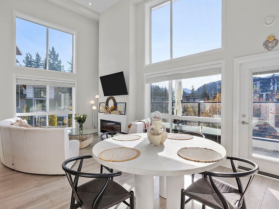 1st image of 45500 Market Way #401