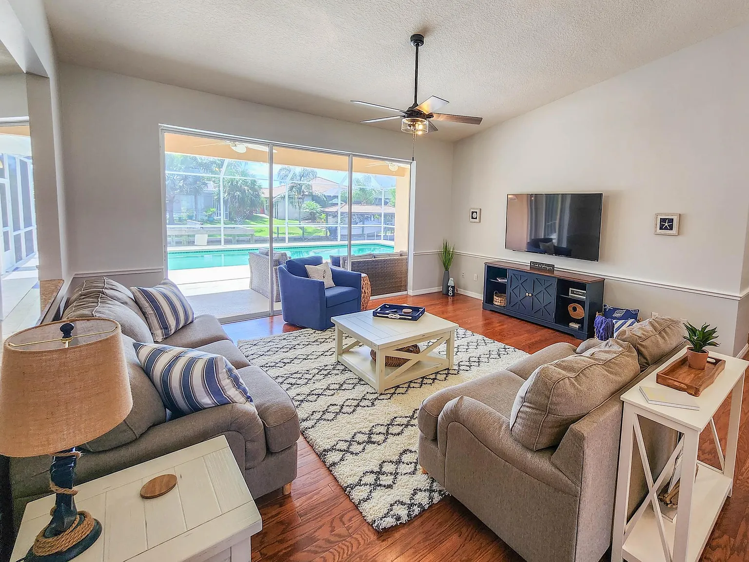 5 Crossgate Ct W — Photo 2