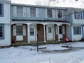 1st image of 104 Pepperwood Pl