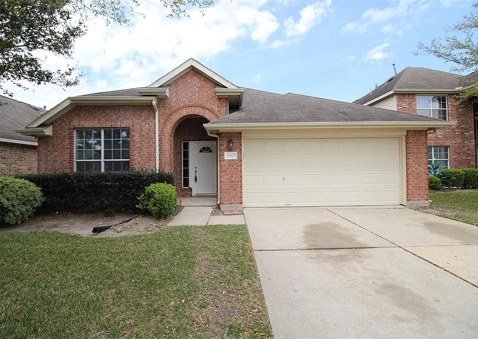 1st image of 16902 Great Oaks Glen Dr