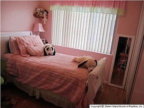 1st image of 127 Darnell Ln