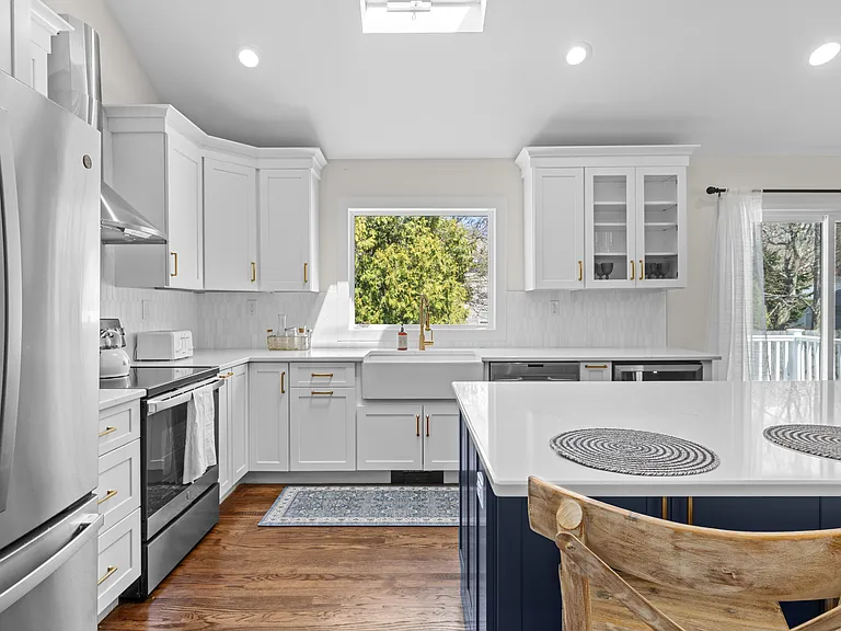 52 Summit Dr — Photo 13