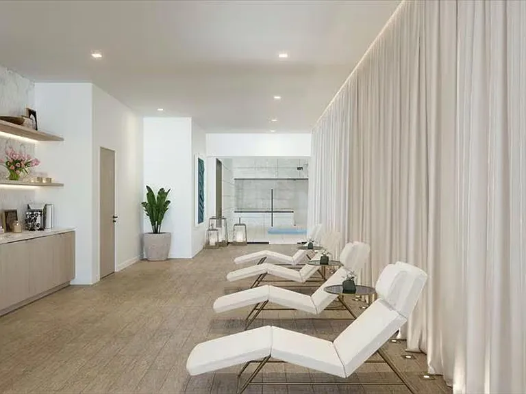 Building's Lounge