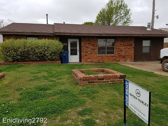 2nd image of 122 Anthony Dr