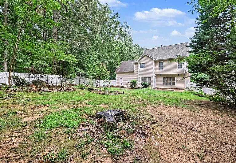 2549 Adonis Ct — Photo 31