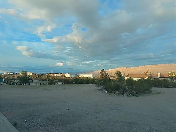4th image of 780 Iceberg Canyon Dr