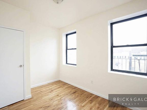 4th image of 514 W 136th St #64