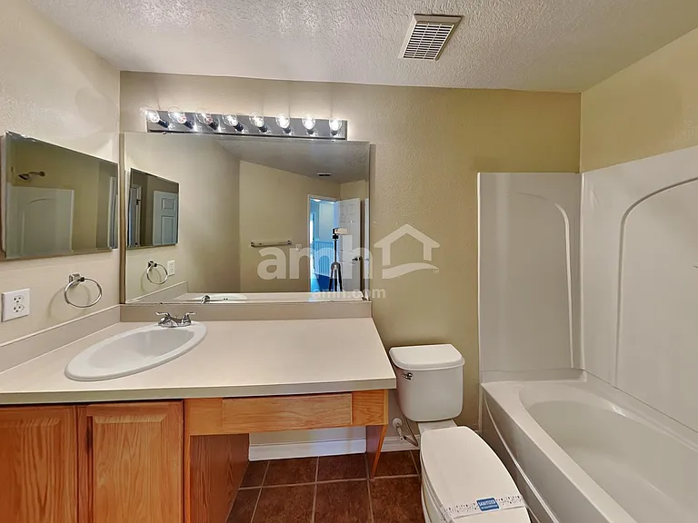 593 First Cape Coral Dr — Photo 19