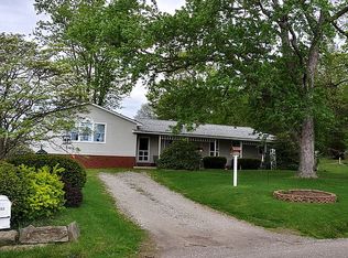 2153 Canyon Rd SE, Carrollton, OH 44615