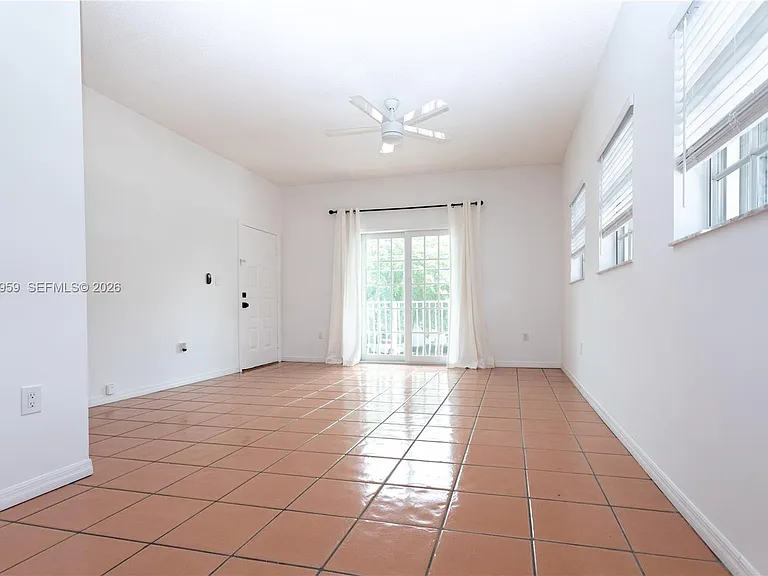3007 Bird Ave #11 — Photo 3