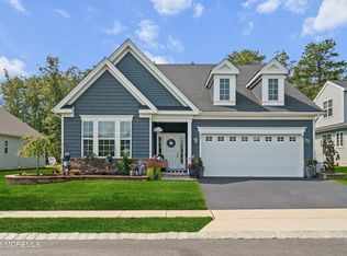 34 Samuel Dr, Barnegat, NJ 08005