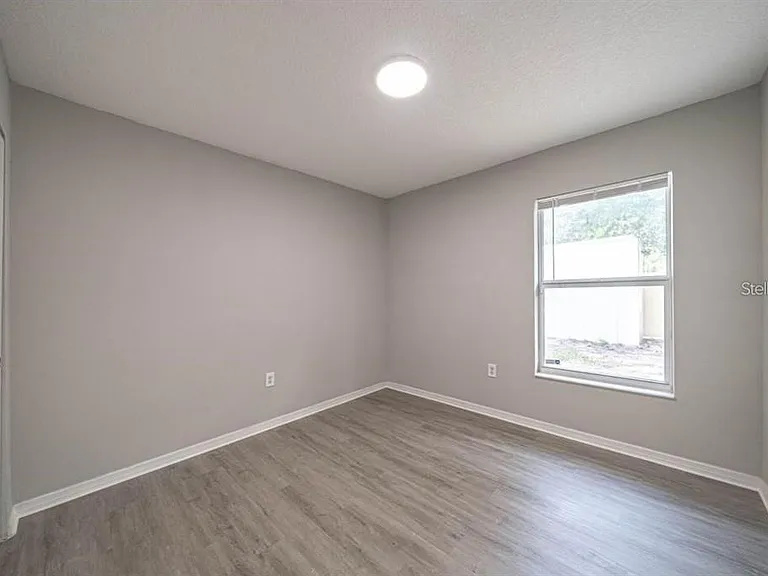 2025 Peaceful Palm St — Photo 20