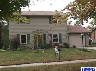 8120 Roxboro Ct, Fort Wayne, IN 46815