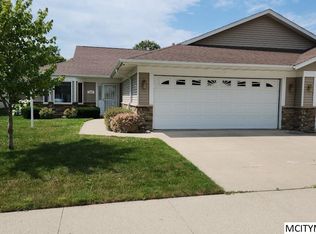 1627 9th St SW, Mason City, IA 50401
