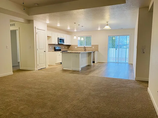 16942 N Gwinnett Ave — Photo 12