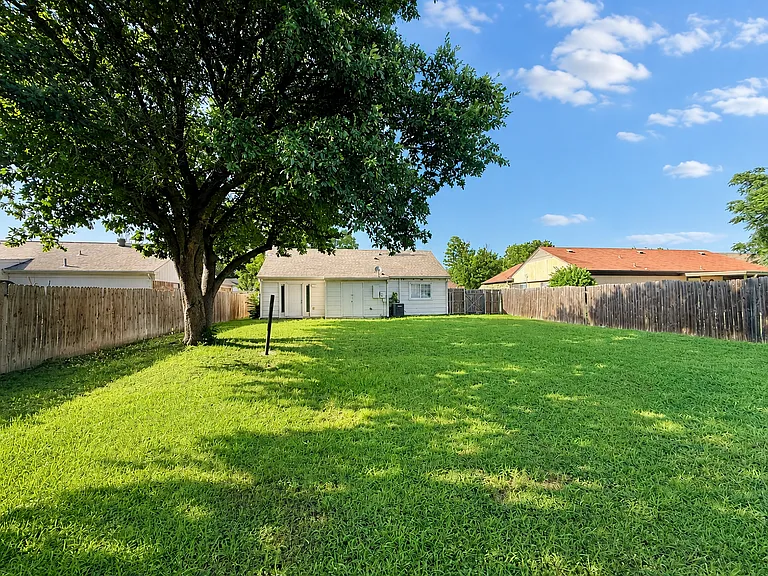 4616 Rose Of Sharon Ln — Photo 4